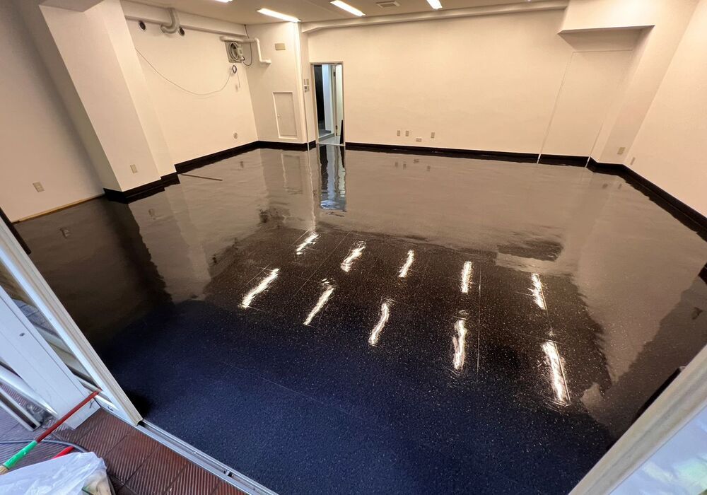 店舗の床ワックス
